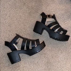 Heels *CONSIDERING ALL OFFERS MADE*